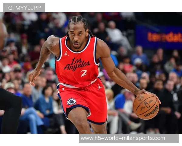 伦纳德带伤坚持作战脚踝膝盖问题仍需关注 伦纳德带伤坚持作战脚踝膝盖问题仍需关注