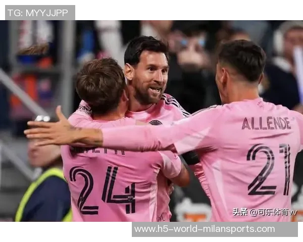 单届季后赛打入9球阿连德捧杯瞬间成为迈阿密国际新星 单届季后赛打入9球阿连德捧杯瞬间成为迈阿密国际新星