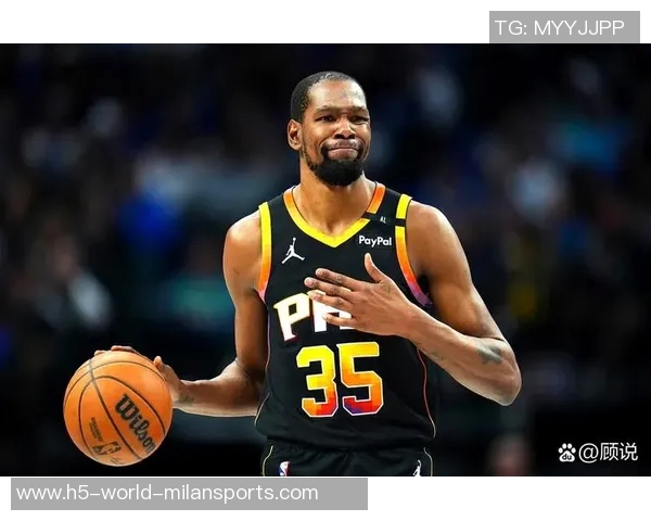 杜兰特与莫兰特父亲场边争执暗示儿子或将离开球队珍惜最后时光 杜兰特与莫兰特父亲场边争执暗示儿子或将离开球队珍惜最后时光